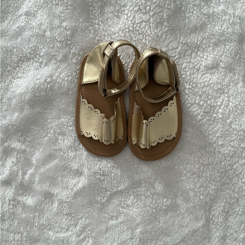 Old Navy Gold Kids Sandals